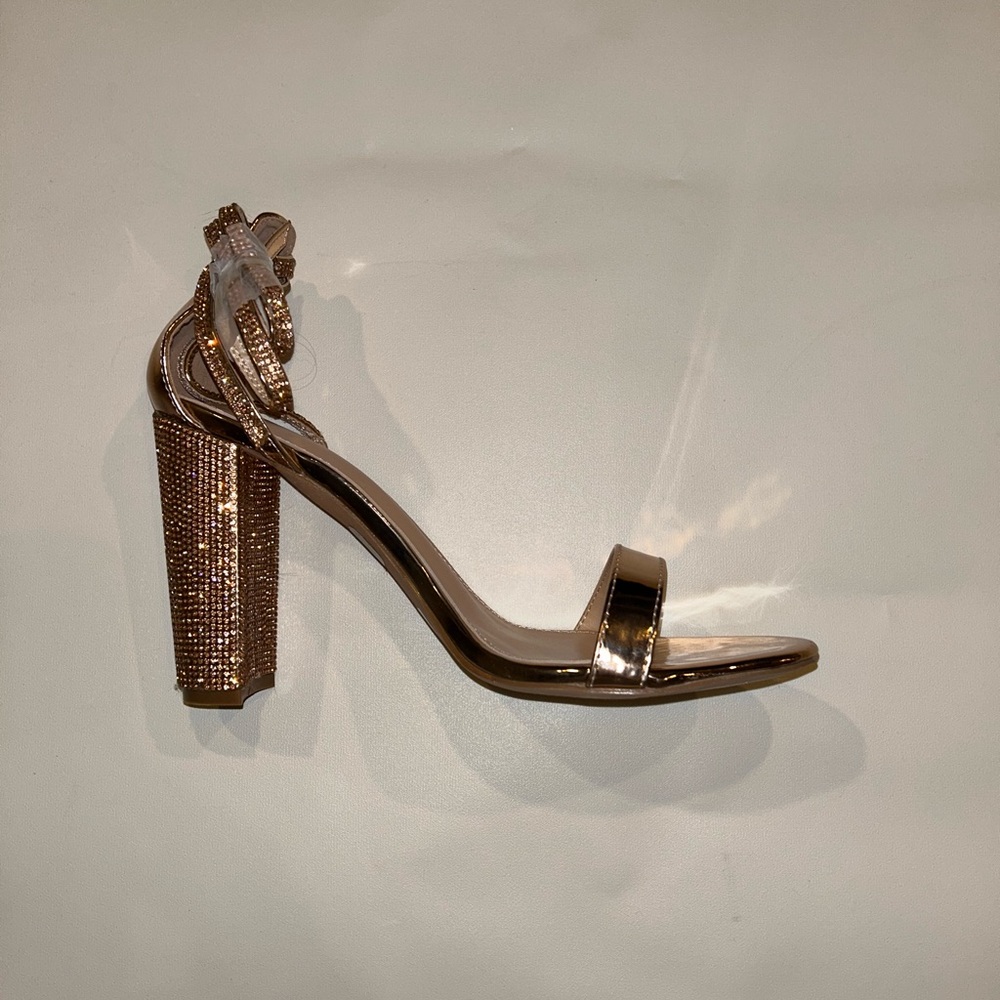 Gold sparkly tie around strap heels